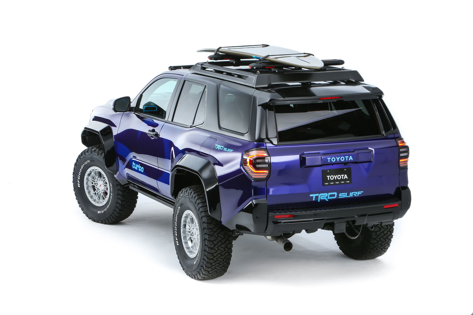 Toyota 4Runner TRD Surf - rear