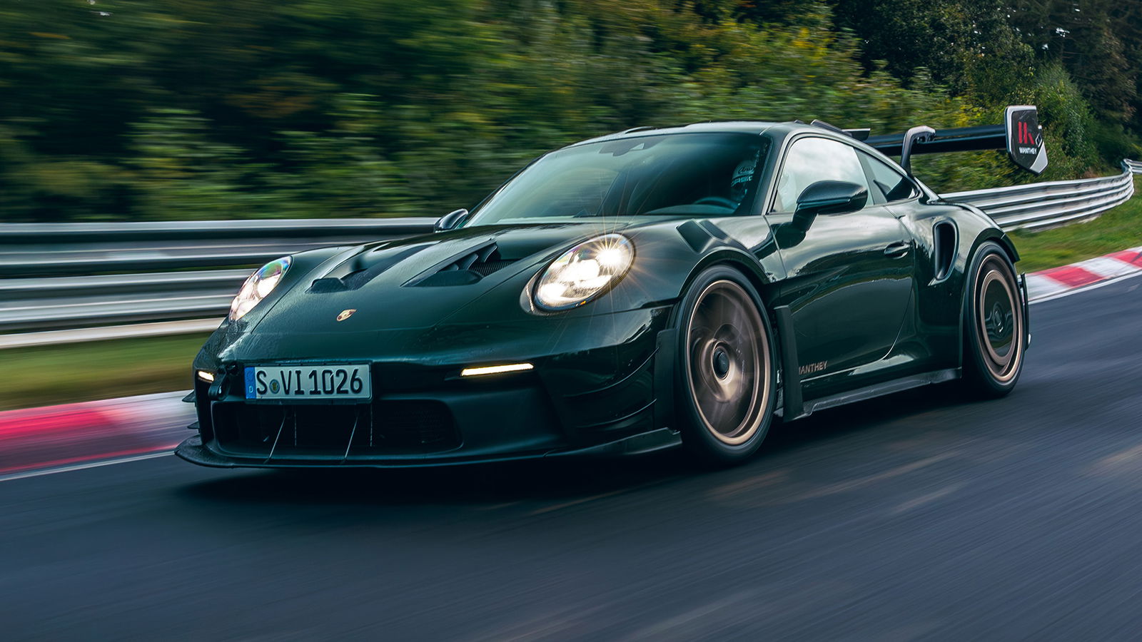 Manthey Racing 992 Porsche 911 GT3 RS, front 3/4