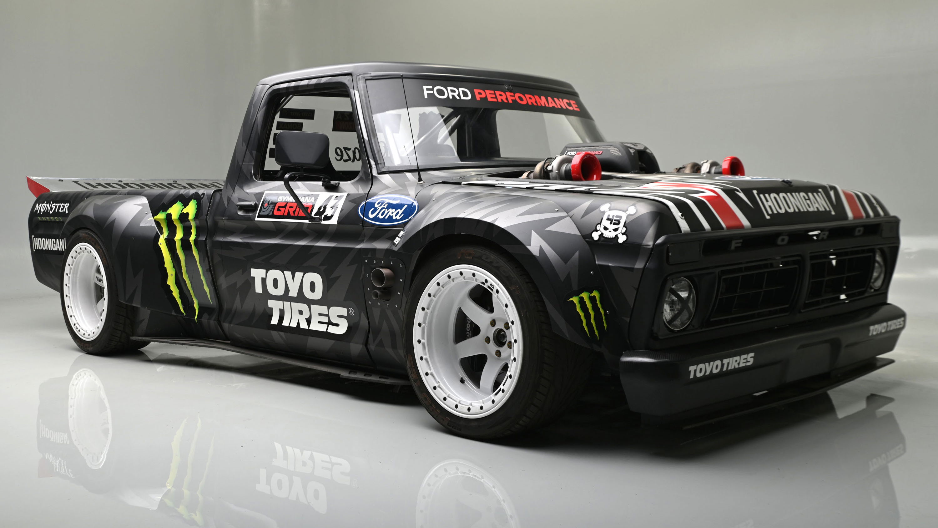 Ford F-150 'Hoonitruck' - front