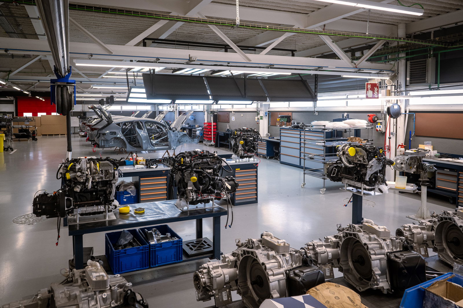 Cupra Racing factory