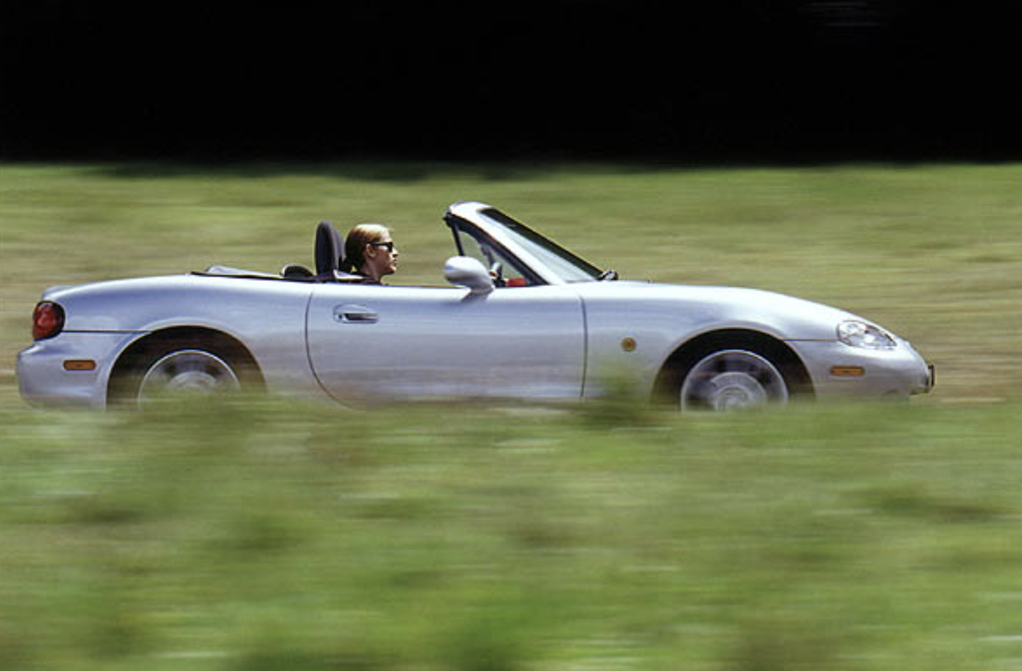 Mazda MX-5 SP - side