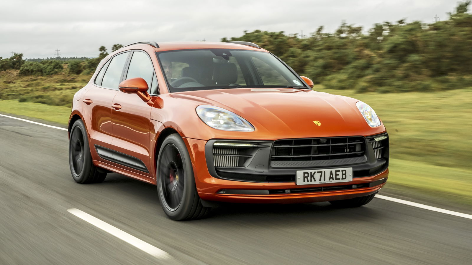 Porsche Macan GTS - front