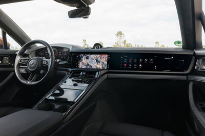 Porsche Panamera Turbo E-Hybrid - interior, front