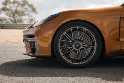 Porsche Panamera Turbo E-Hybrid - wheel detail