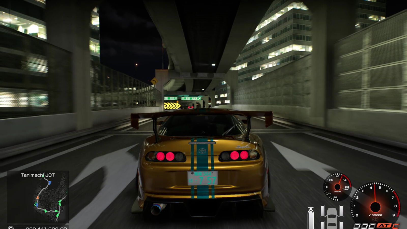 Tokyo Xtreme Racer gameplay