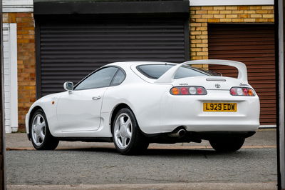 Toyota Supra Twin-Turbo - rear