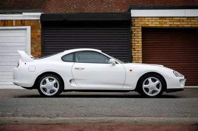 Toyota Supra Twin-Turbo - side