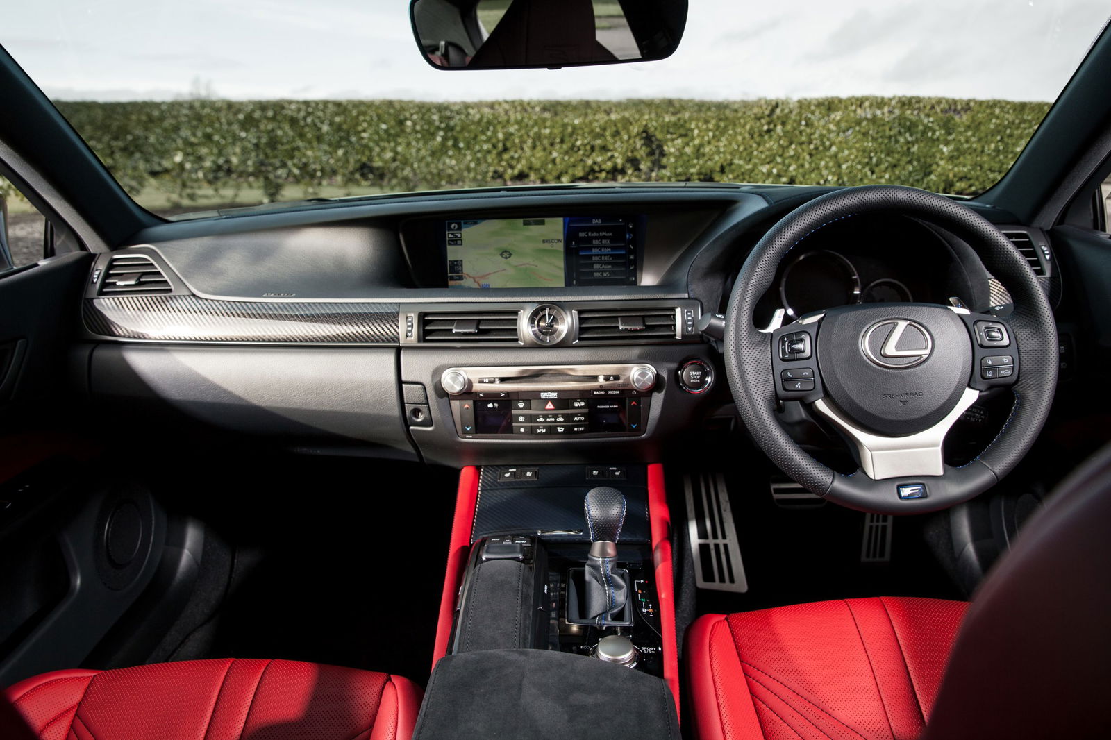 Lexus GS F - interior