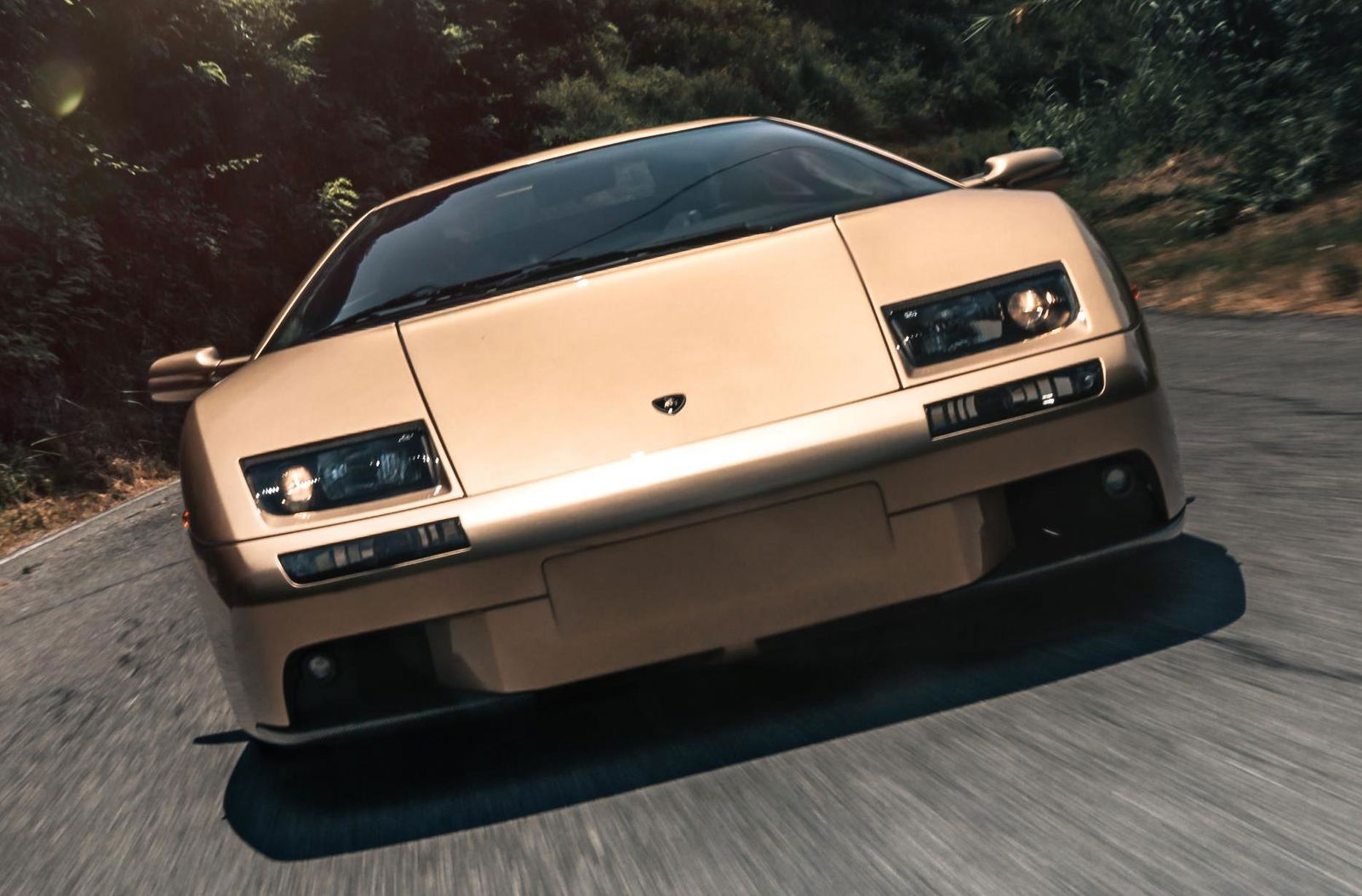 Lamborghini Diablo - front