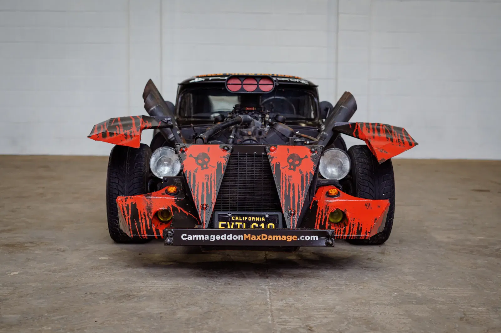 Custom Carmageddon Chevrolet C10 - front