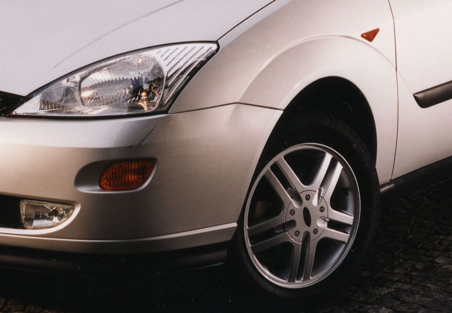Ford Focus - front detail