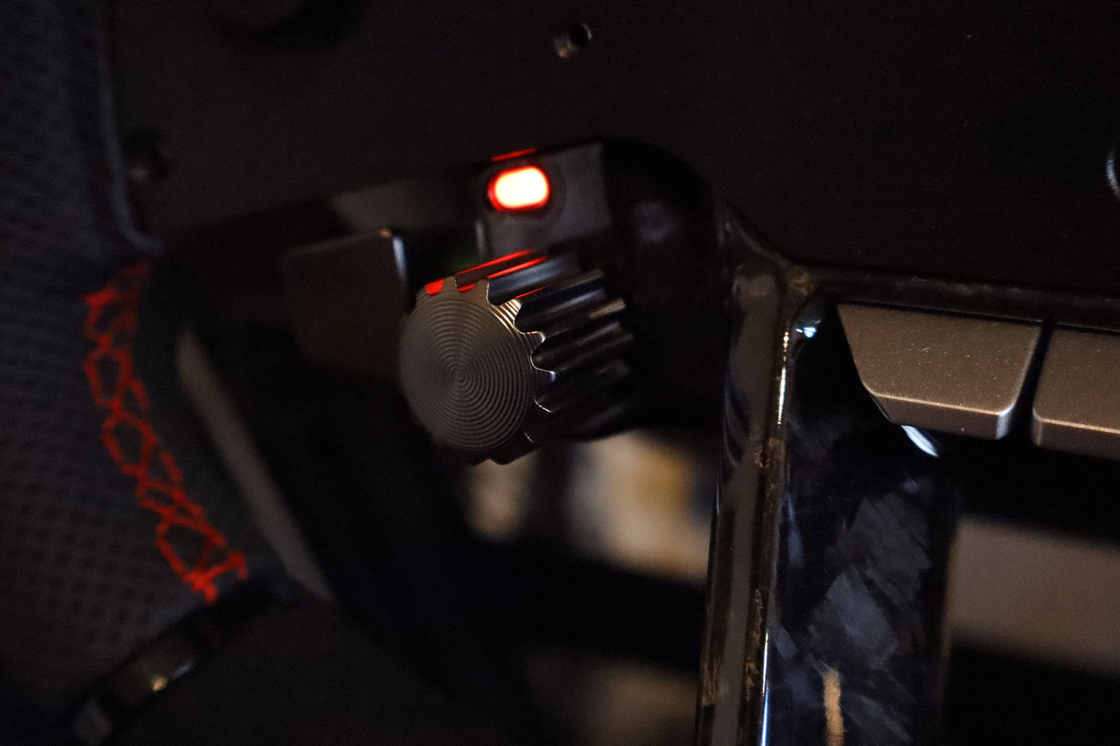Thrustmaster Hypercar Wheel