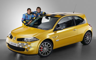 Renault Megane F1 Team R26