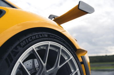 Porsche 911 GT3 RS wet weather tyres