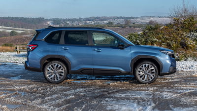 2025 Subaru Forester, side