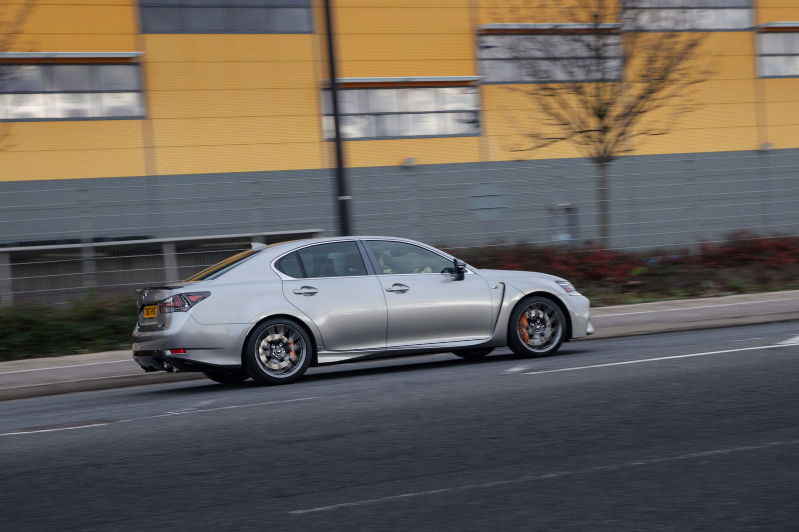 Lexus GS F - side