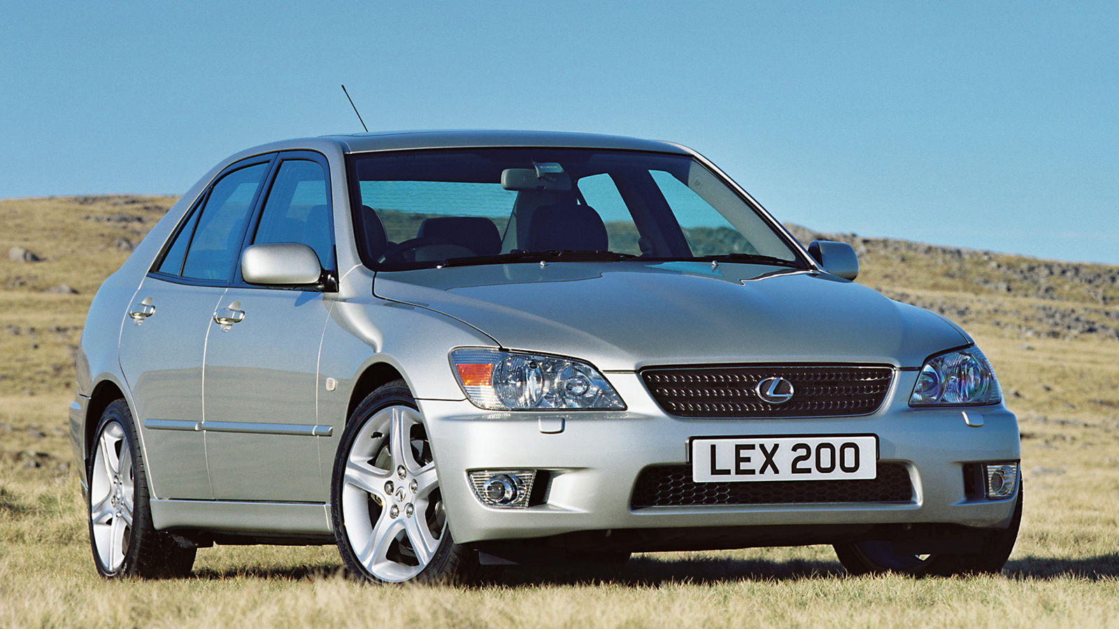 Lexus IS200