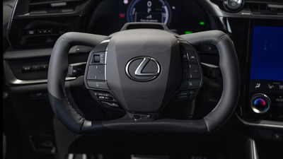 2025 Lexus RZ, steering wheel