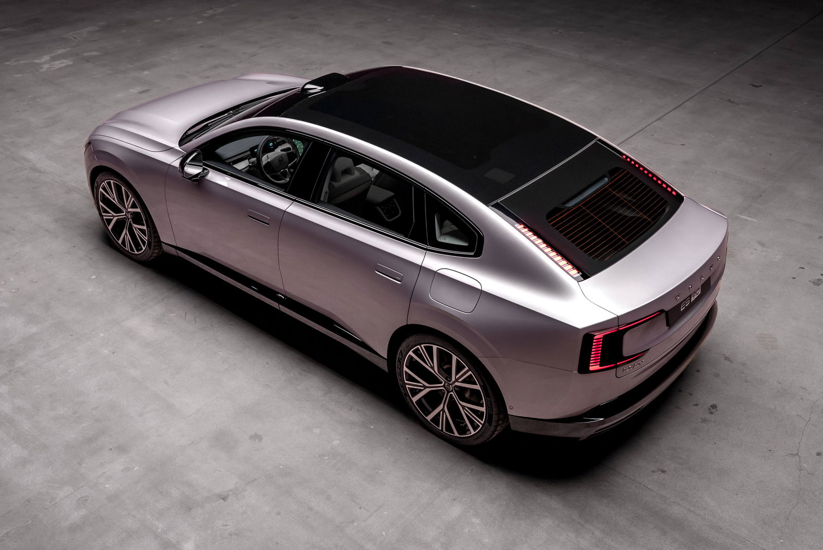 Volvo ES90 - rear