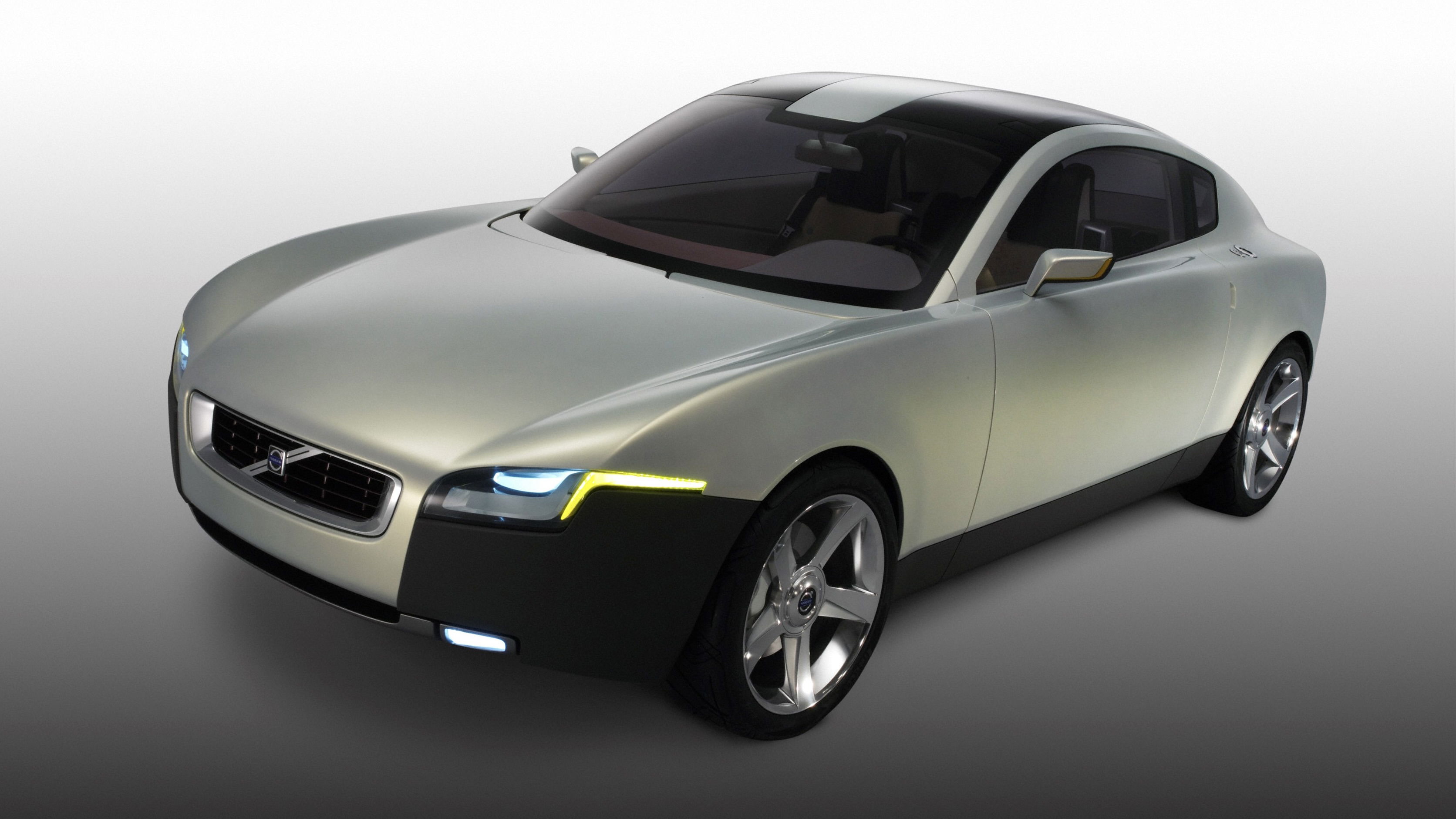 Volvo YCC concept - front