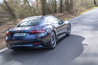 Maserati GranTurismo Folgore - rear, driving