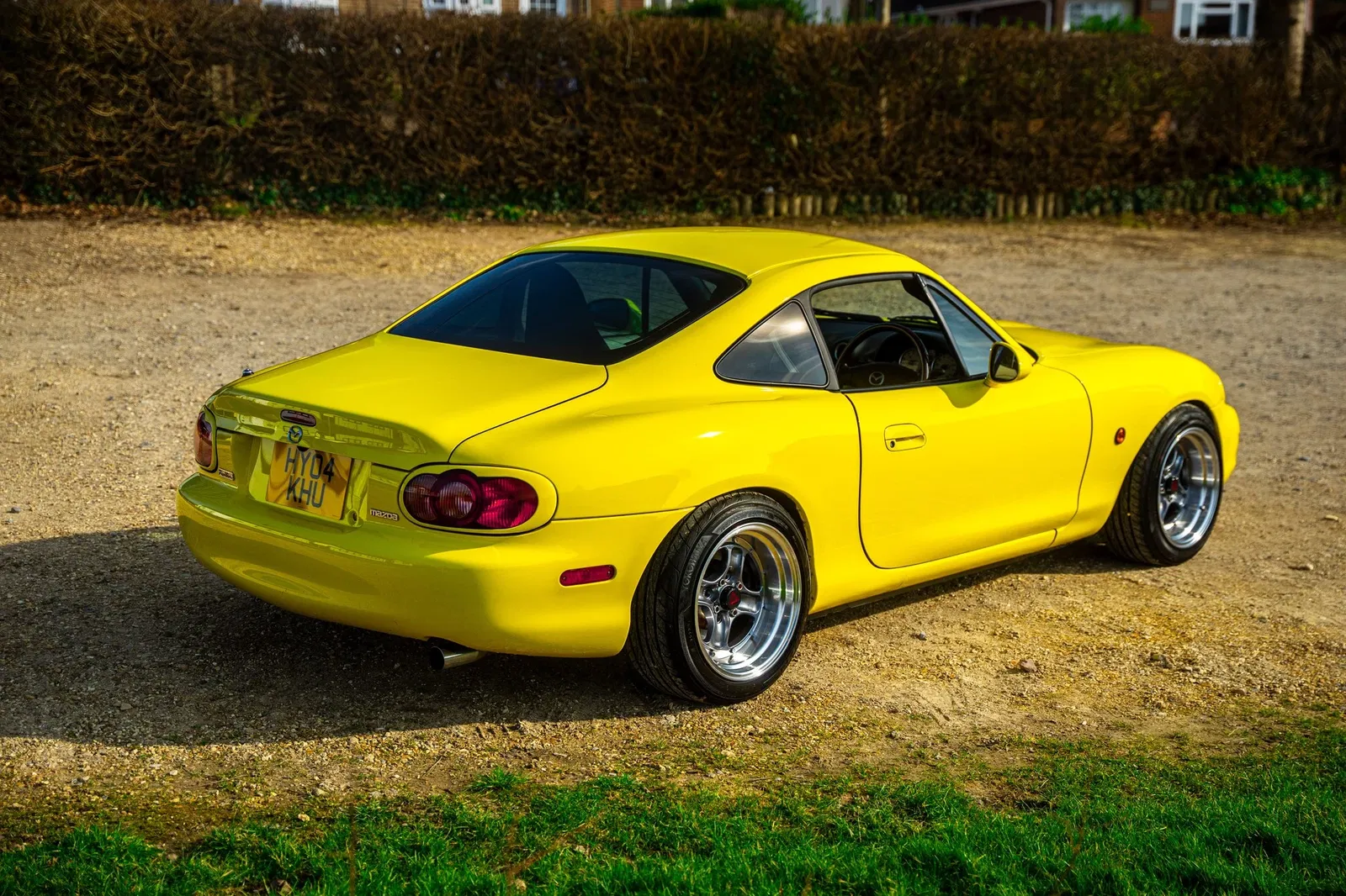 Mazda MX-5 Coupe - rear