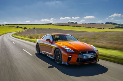 Nissan GT-R
