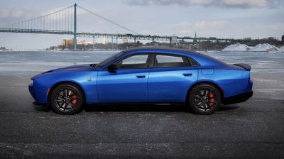 Dodge Charger Daytona four-door - side