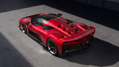 Ferrari F80 - rear