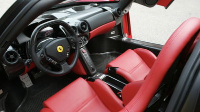 Ferrari Enzo - interior