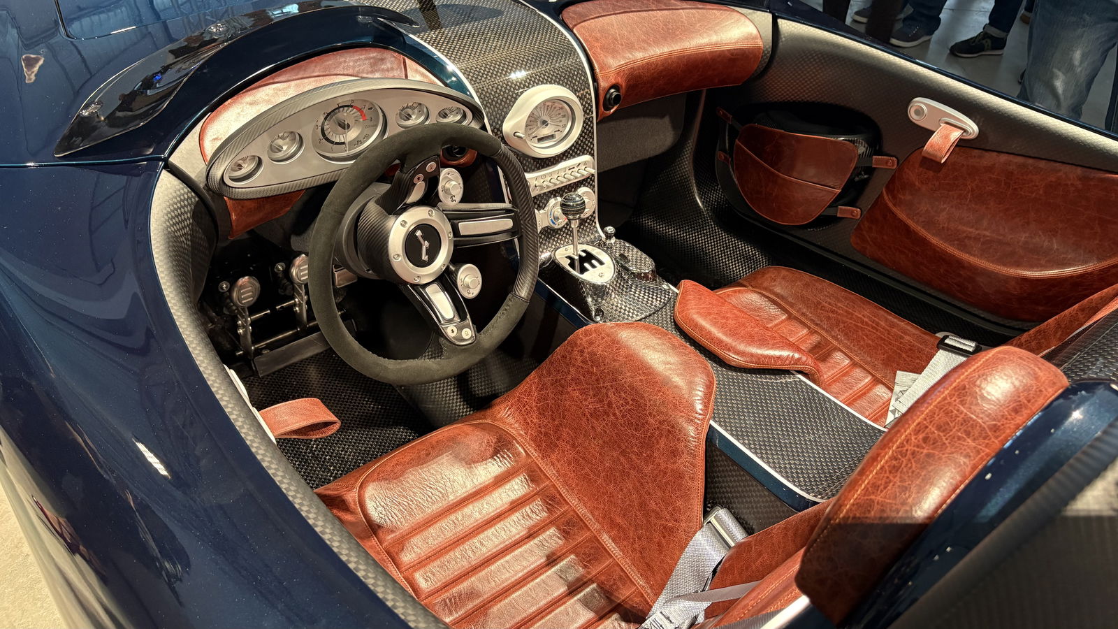 AM Rina - interior