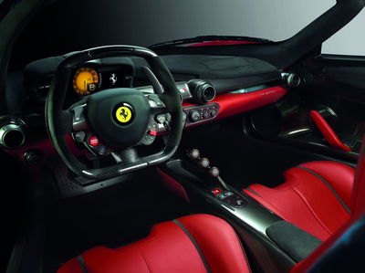 Ferrari LaFerrari - interior