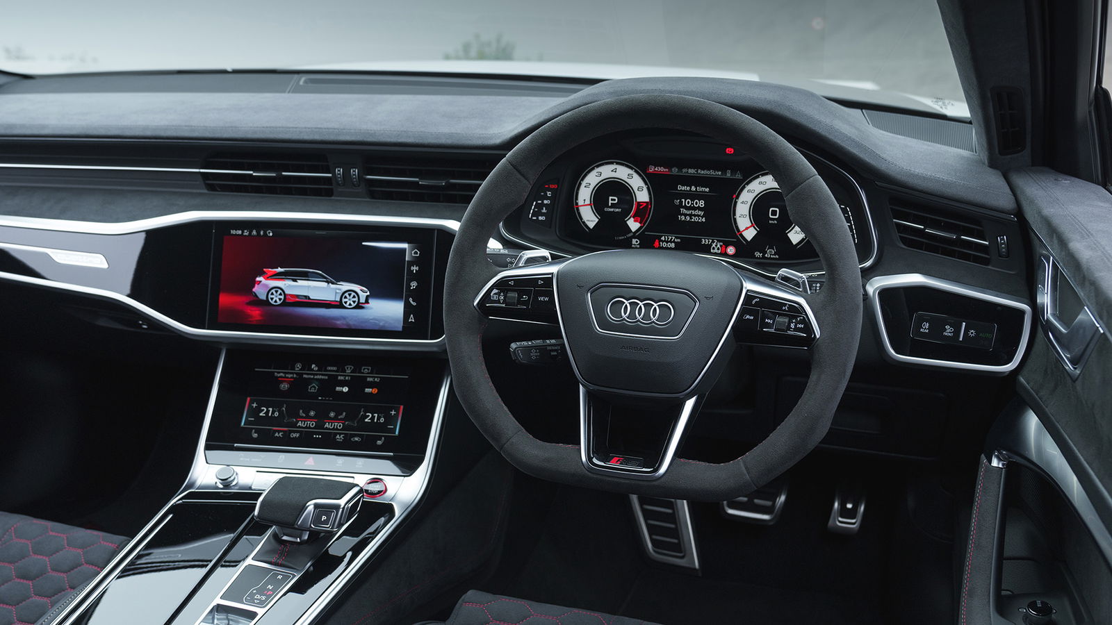 Audi RS6 GT, interior