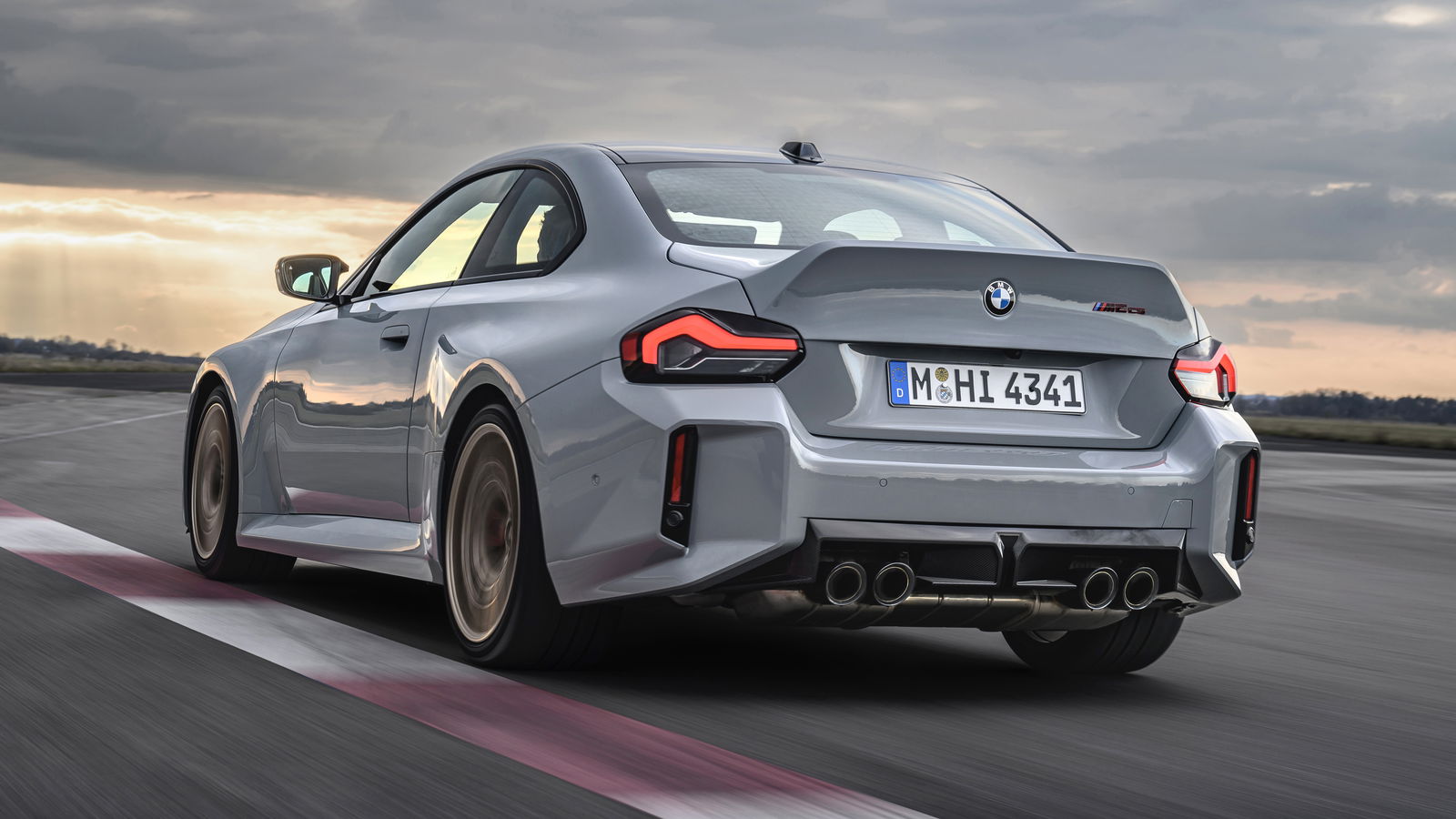 BMW M2 CS - rear