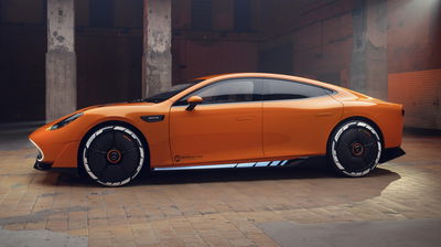 Mercedes Concept AMG GT XX - side