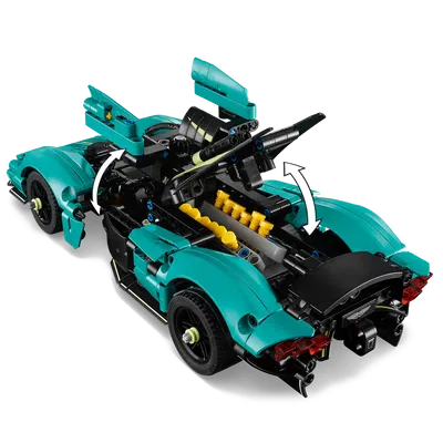 Lego Technic Aston Martin Valkyrie - rear