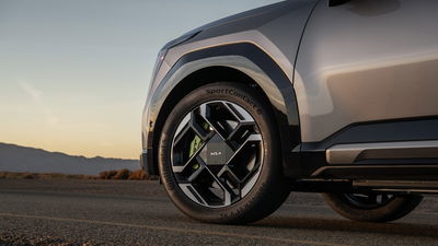 Kia EV9 GT - wheel detail