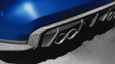 BMW M4 with natural composite diffuser