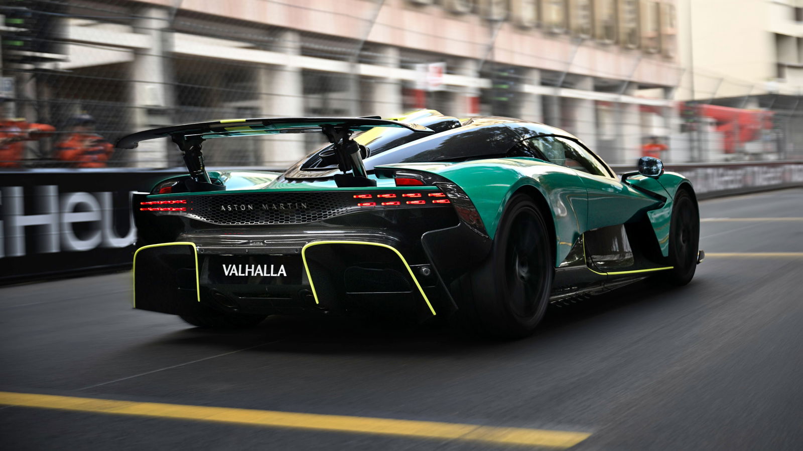 Aston Martin Valhalla
