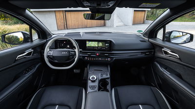2025 Kia Sportage, interior