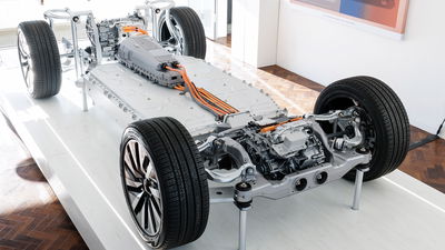 Range Rover Electric, cutaway