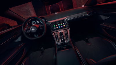Aston Martin Vantage S - interior