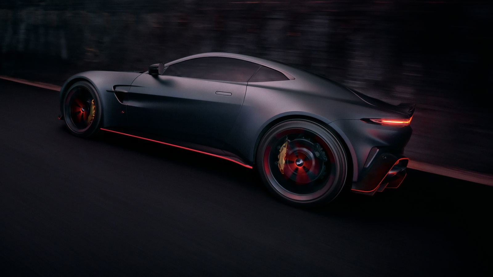 Aston Martin Vantage S - rear