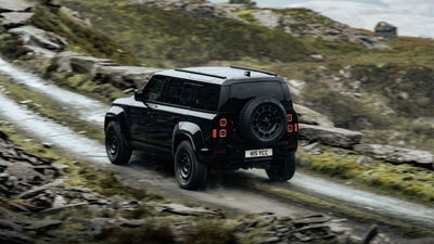 Defender OCTA Black - interior