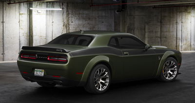 Dodge Challenger SRT Jailbreak