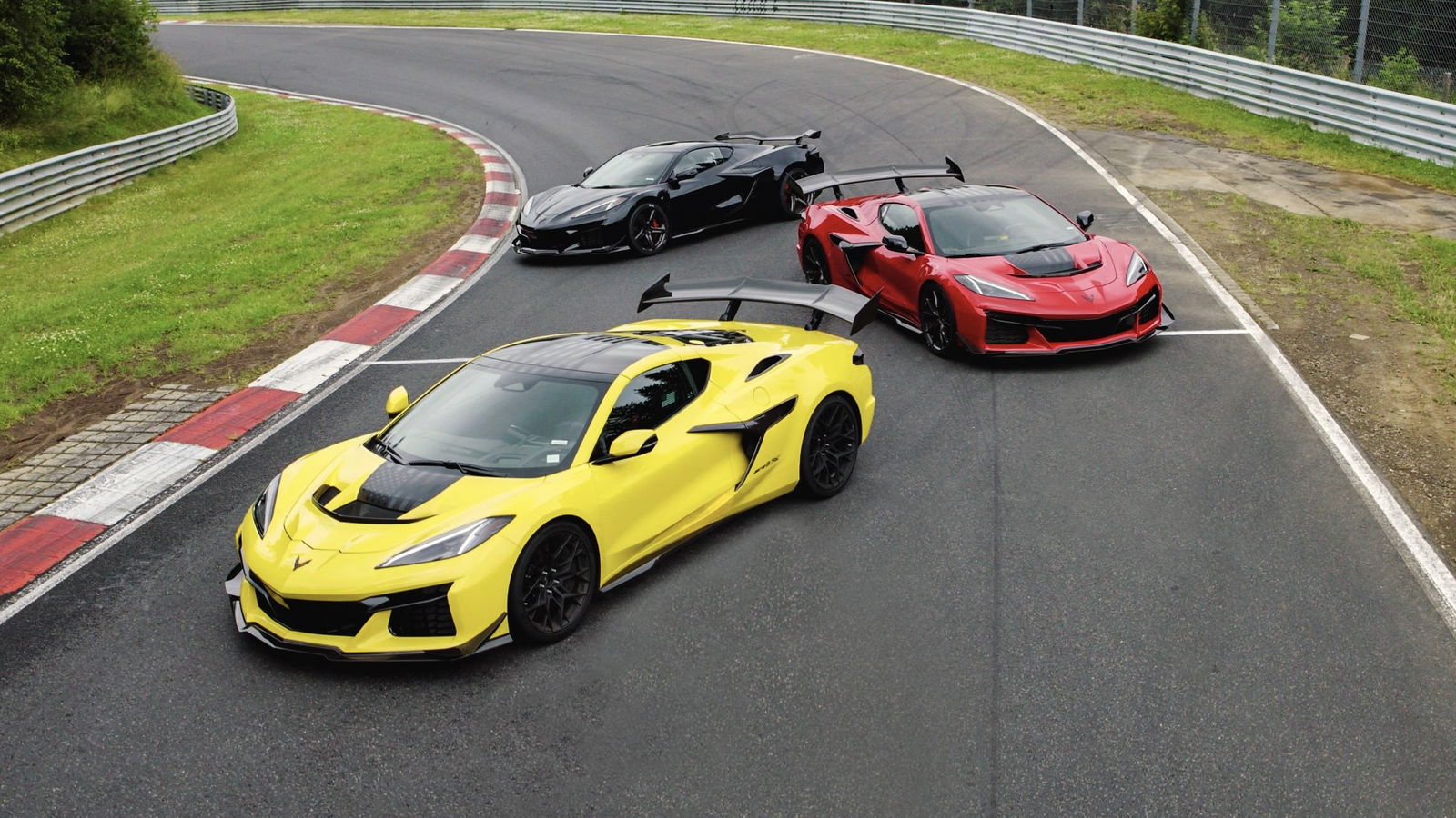 Chevrolet Corvette ZR1X, ZR1 and Z06