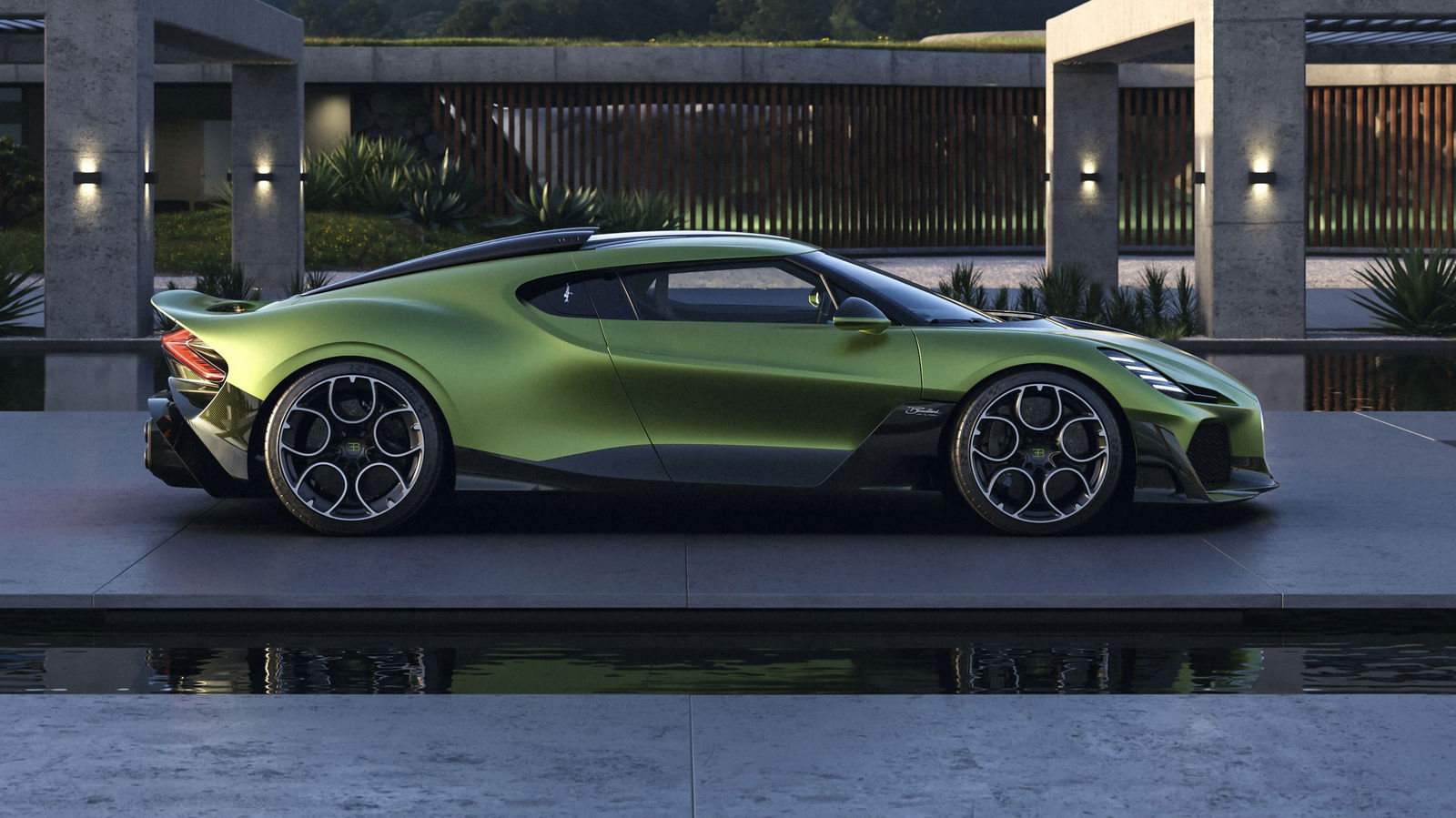 Bugatti Brouillard - side