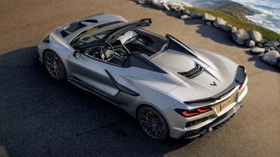 Chevrolet Corvette ZR1X Quali Silver Limited Edition - rear