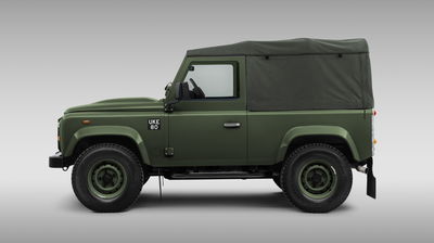 Classic Defender V8 Churchill Edition 90 Soft Top - side