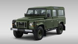 Classic Defender V8 Churchill Edition 110 - front